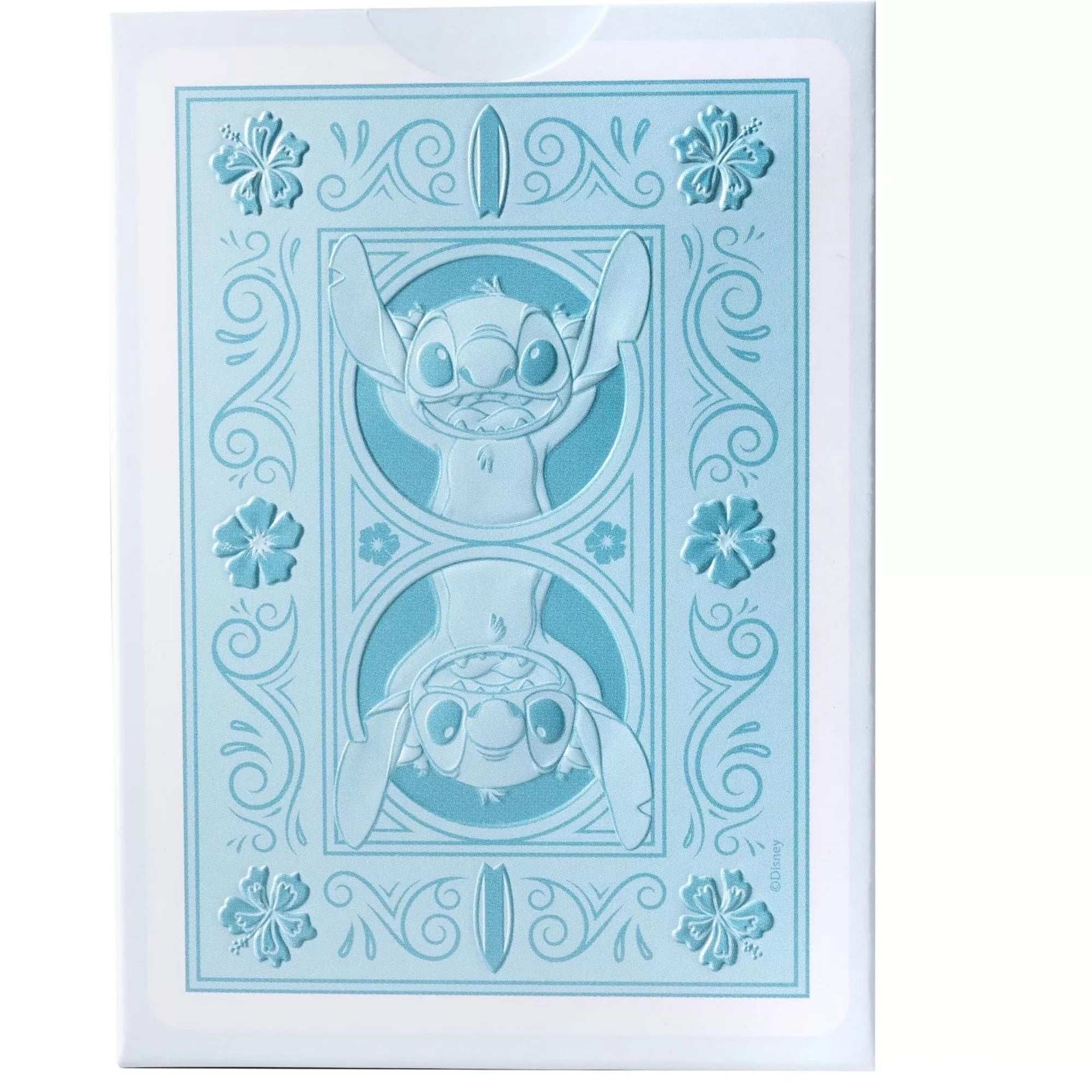 A Bicycle Stitch kártyapakli hátlapja világoskék színben, középen Stitch figura dombornyomott mintájával és virágmotívumokkal díszítve.
