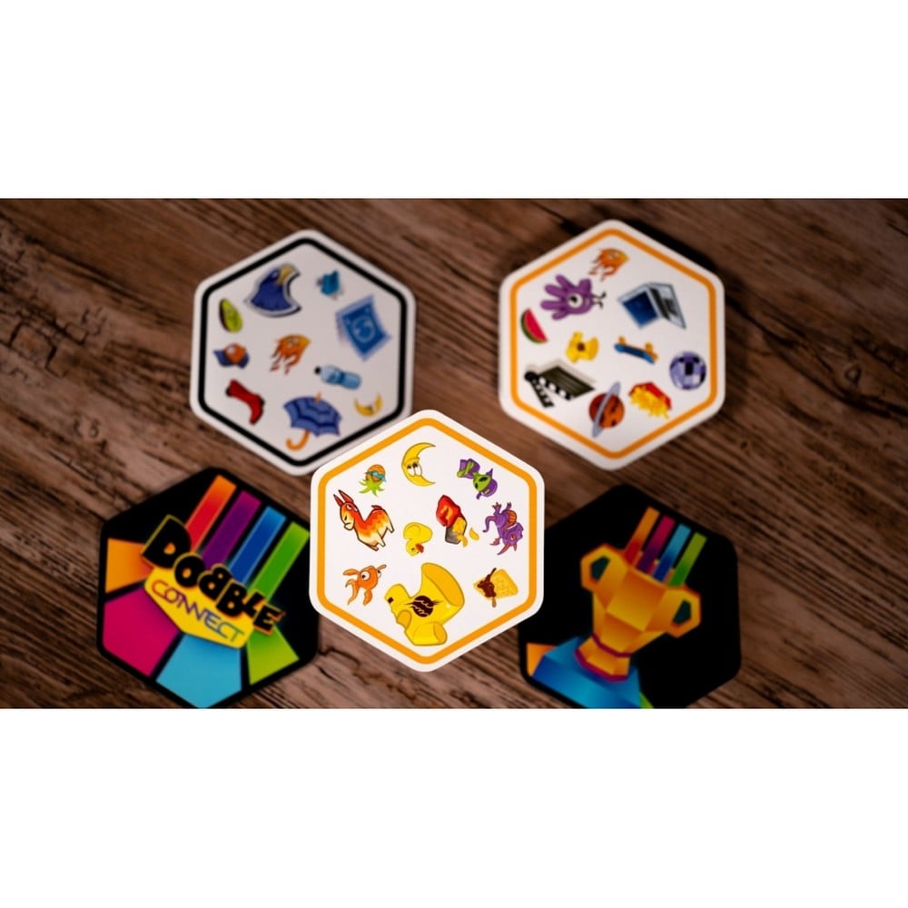 Dobble Connect, joc de societate în limba maghiară