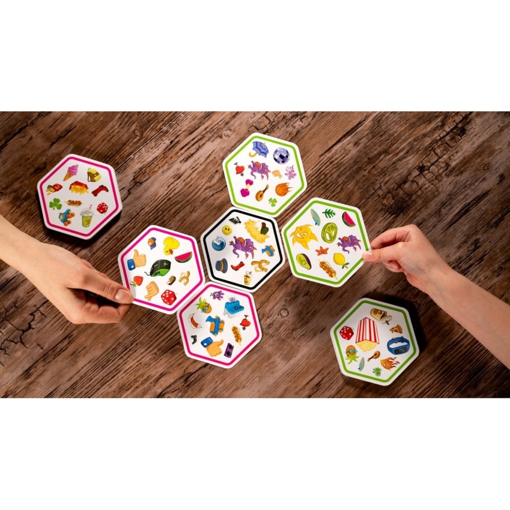 Dobble Connect, joc de societate în limba maghiară