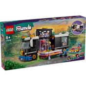 LEGO Friends Menedékhely háziállatoknak (42617) doboza színes farmháttérrel, látható rajta a pajta, traktor, állatok és a szereplők: Ben, Aliya és Kaya.