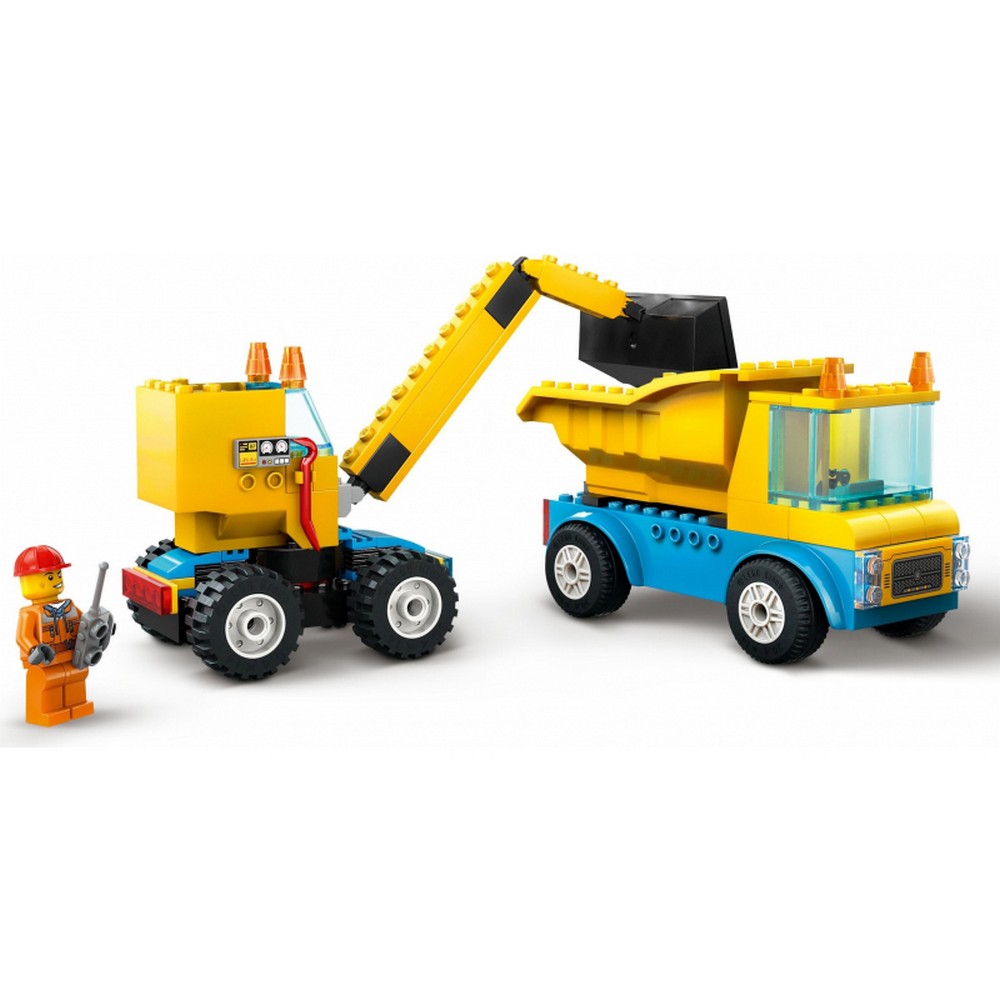 LEGO City Camioane de constructie si macara cu bila pentru demolari 60391, 235 piese