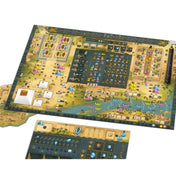 A Men Nefer társasjáték részletes játéktáblája, amely ókori egyiptomi tematikájú elemeket, piramisokat, templomokat és a Nílus menti területeket ábrázolja.