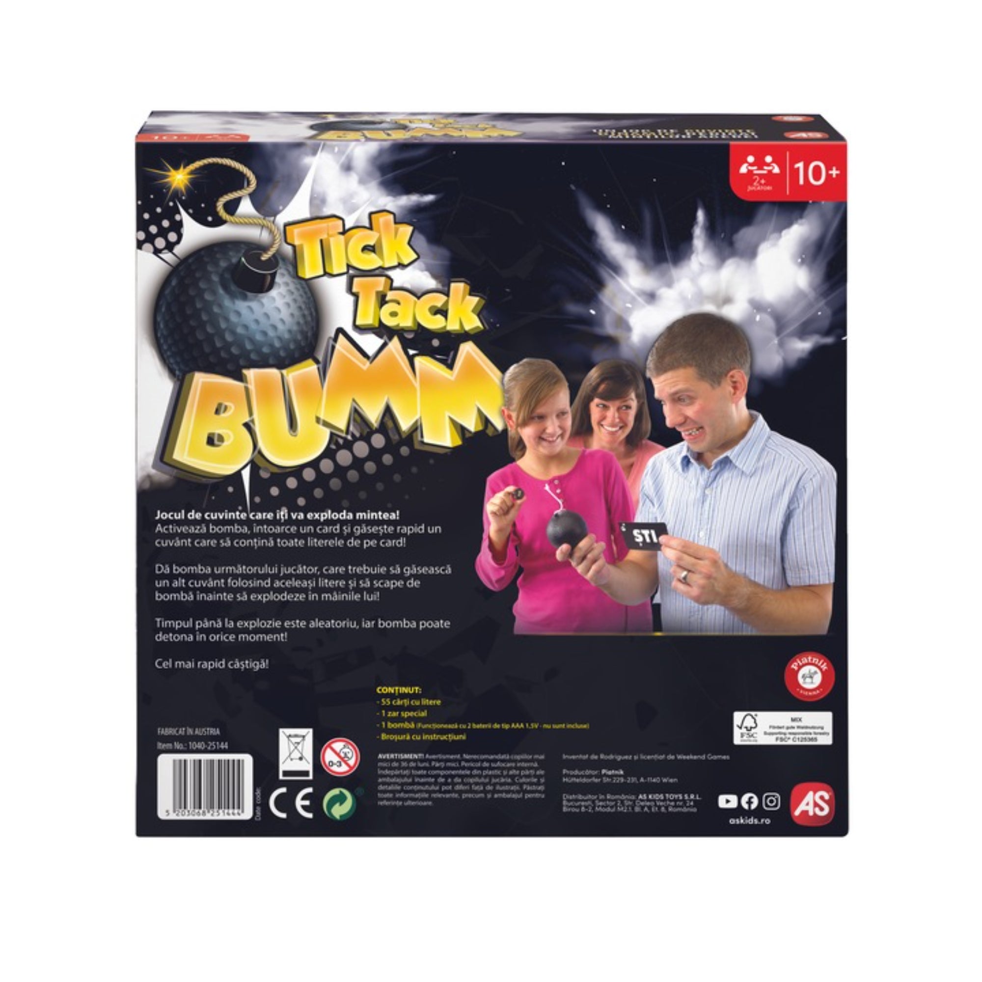 A Tick Tack Bumm társasjáték dobozának hátoldala, rajta egy család, akik épp játsszák a játékot, a fekete „bomba” játékelem és a játékszabály leírása román nyelven.