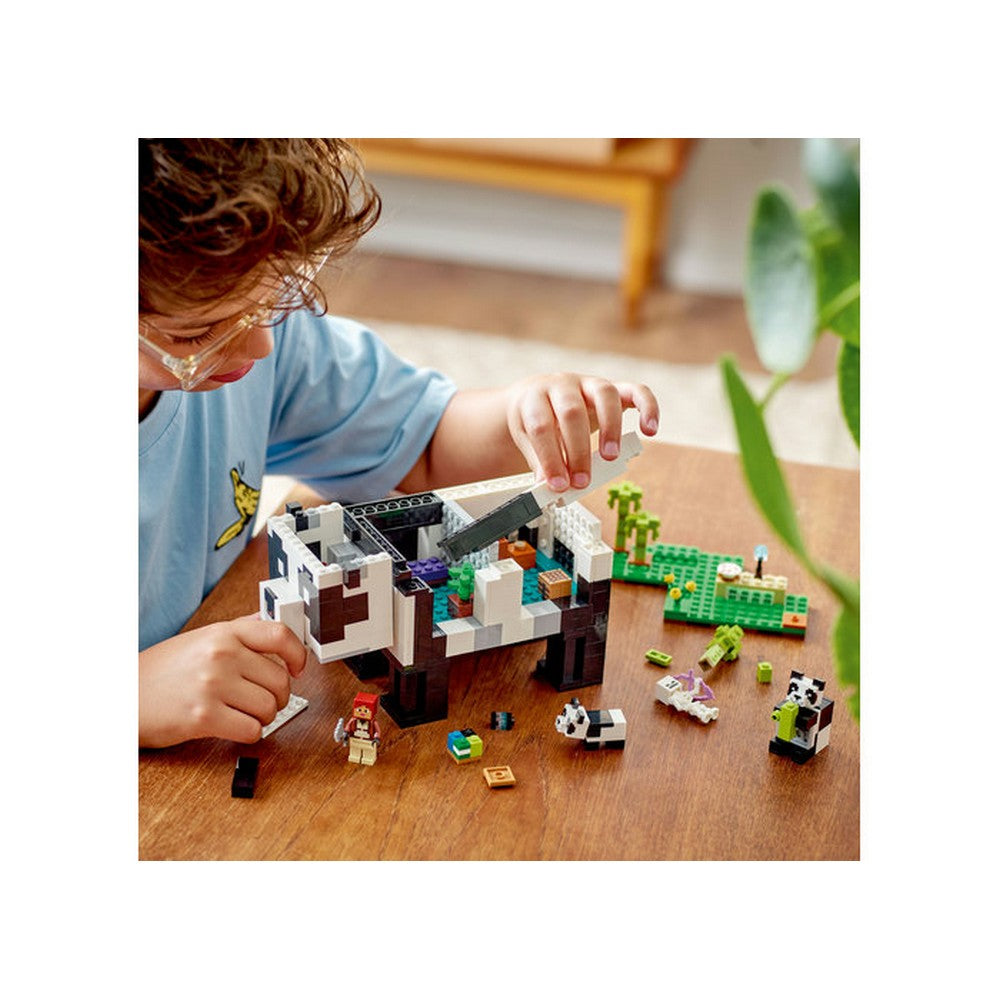 LEGO Minecraft Adapostul ursilor panda 21245