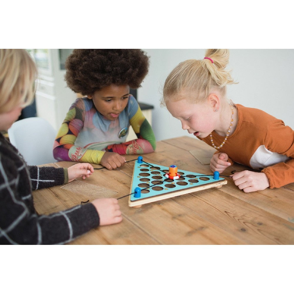 Salvează-l pe Ralf, BS Toys