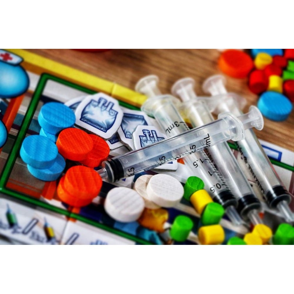 Clinic Rush: Rohanás a sürgősségin! joc de societate în limba maghiară