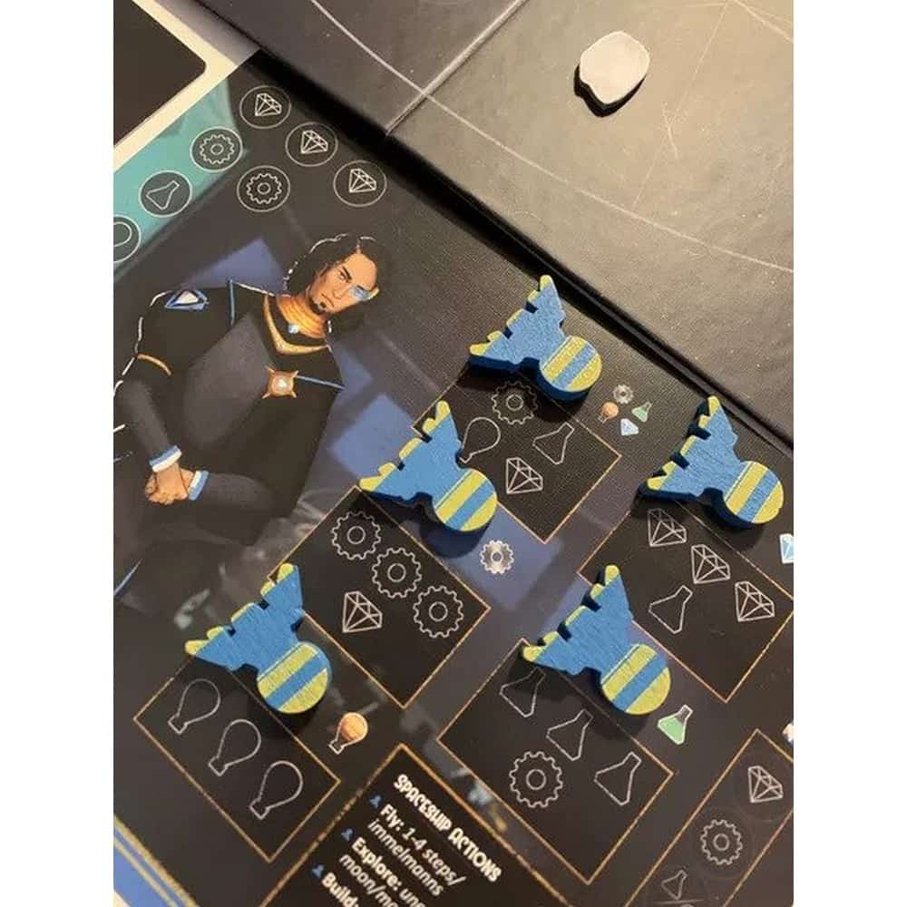 Dawn on Titan joc de societate în limba engleză