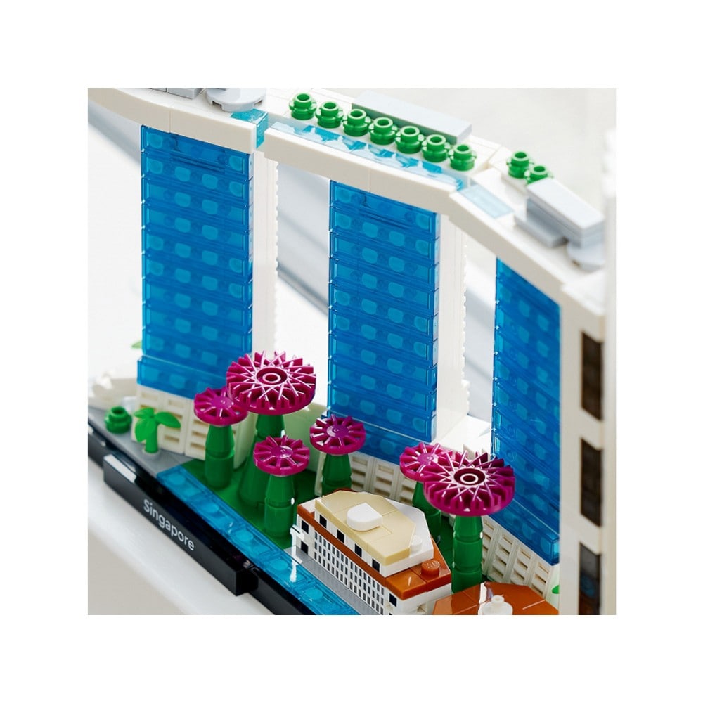 LEGO Architecture Singapore 21057