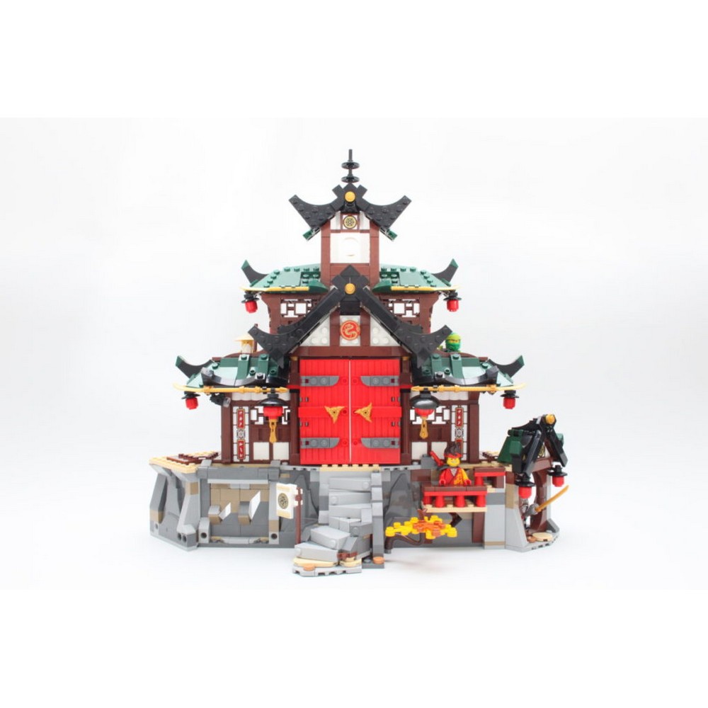 LEGO NINJAGO Templu Dojo pentru Ninja 71767