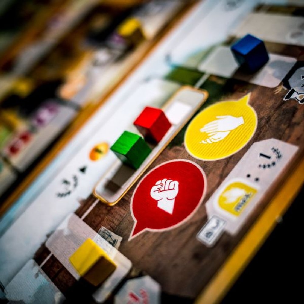 Rise joc de societate în limba engleză