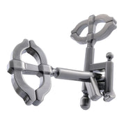 A Huzzle Cast Key II logikai fém fejtörő kulcs alakú elemekkel, összerakott állapotban, elegáns ezüst színű kivitelben.