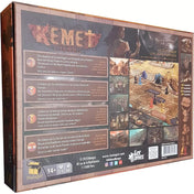 Kemet: Ta-Seti társasjáték doboz hátlapja, játéktábla képekkel, figurákkal és többnyelvű ismertető szöveggel.