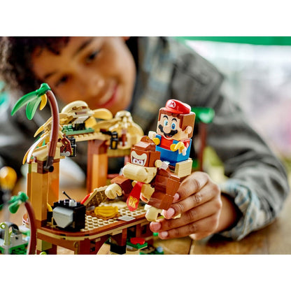 LEGO® Super Mario Set de extindere Casa din copac a lui Donkey Kong 71424