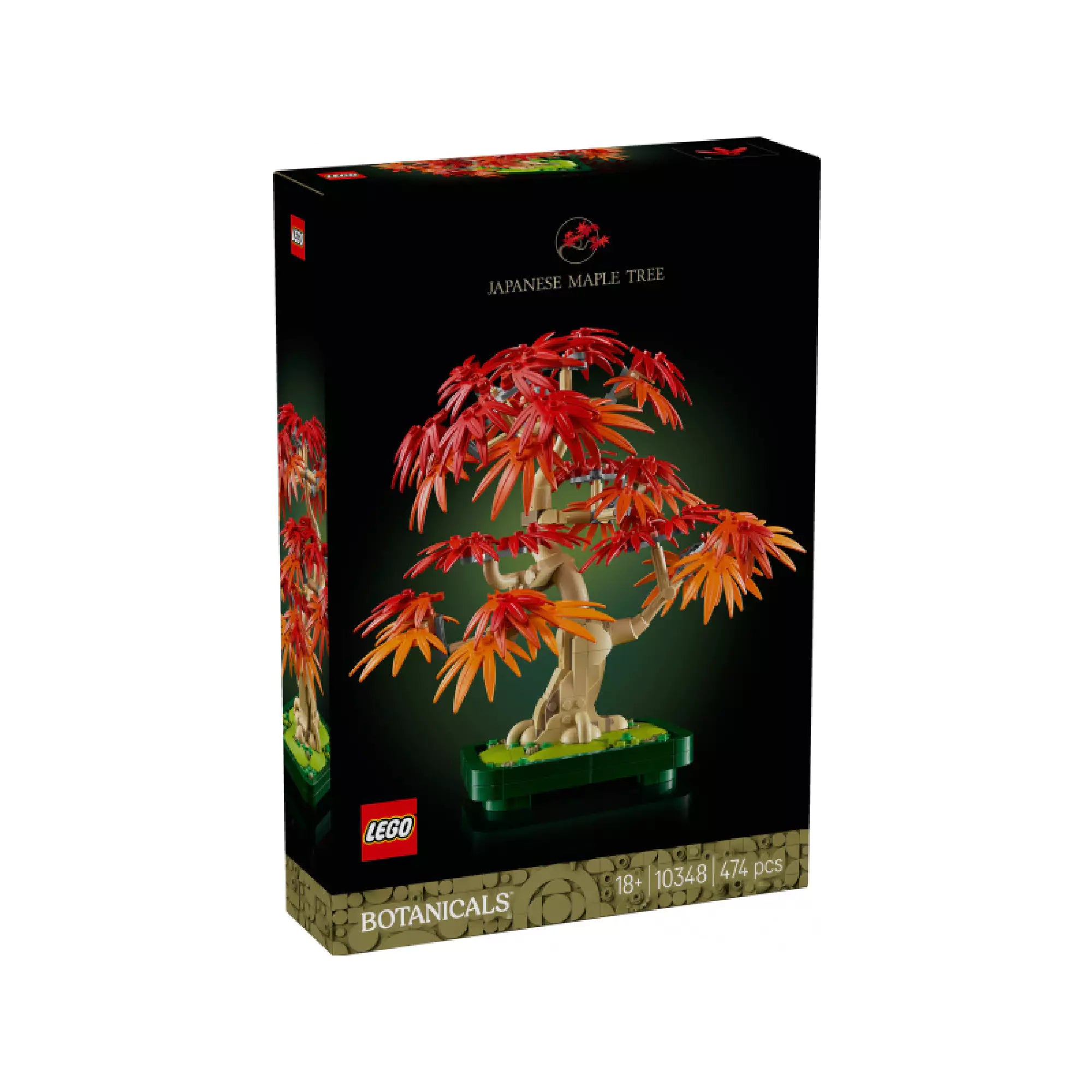 A LEGO Japanese Maple Tree (10348) készlet fekete hátterű doboza látható, rajta a vörös és narancssárga levelekkel díszített miniatűr japán juharfával. A fa elegáns, bonsai-stílusú talapzaton áll, a doboz bal alsó sarkában az „18+” korosztály és az „474 pcs” felirat látható.