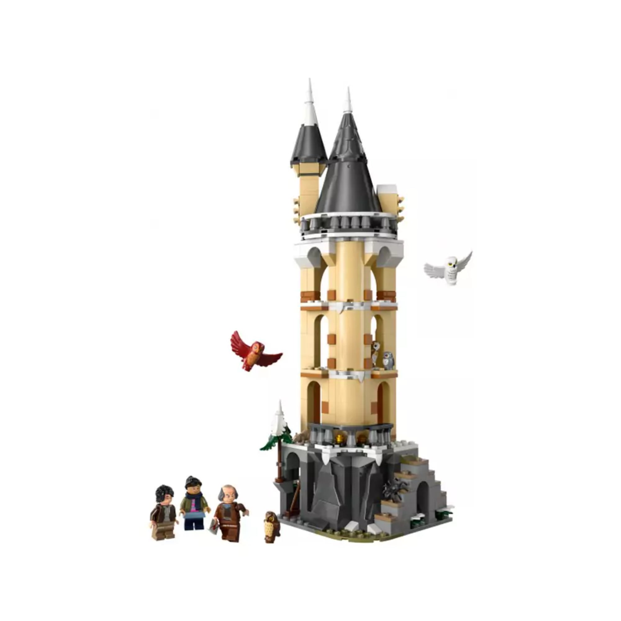 A képen a LEGO Harry Potter "Hogwarts kastélyi bagolyház" szett látható, amely egy varázslatos toronyt ábrázol, amelyet baglyok vesznek körül. A szett tartalmazza a karaktereket, mint Harry Potter, Ron Weasley és Hagrid, valamint több bagolyt, akik a varázslatos leveleket szállítják. A torony részletes építése és a szetthez tartozó kiegészítők tökéletesen megelevenítik a híres varázslóvilág hangulatát. 