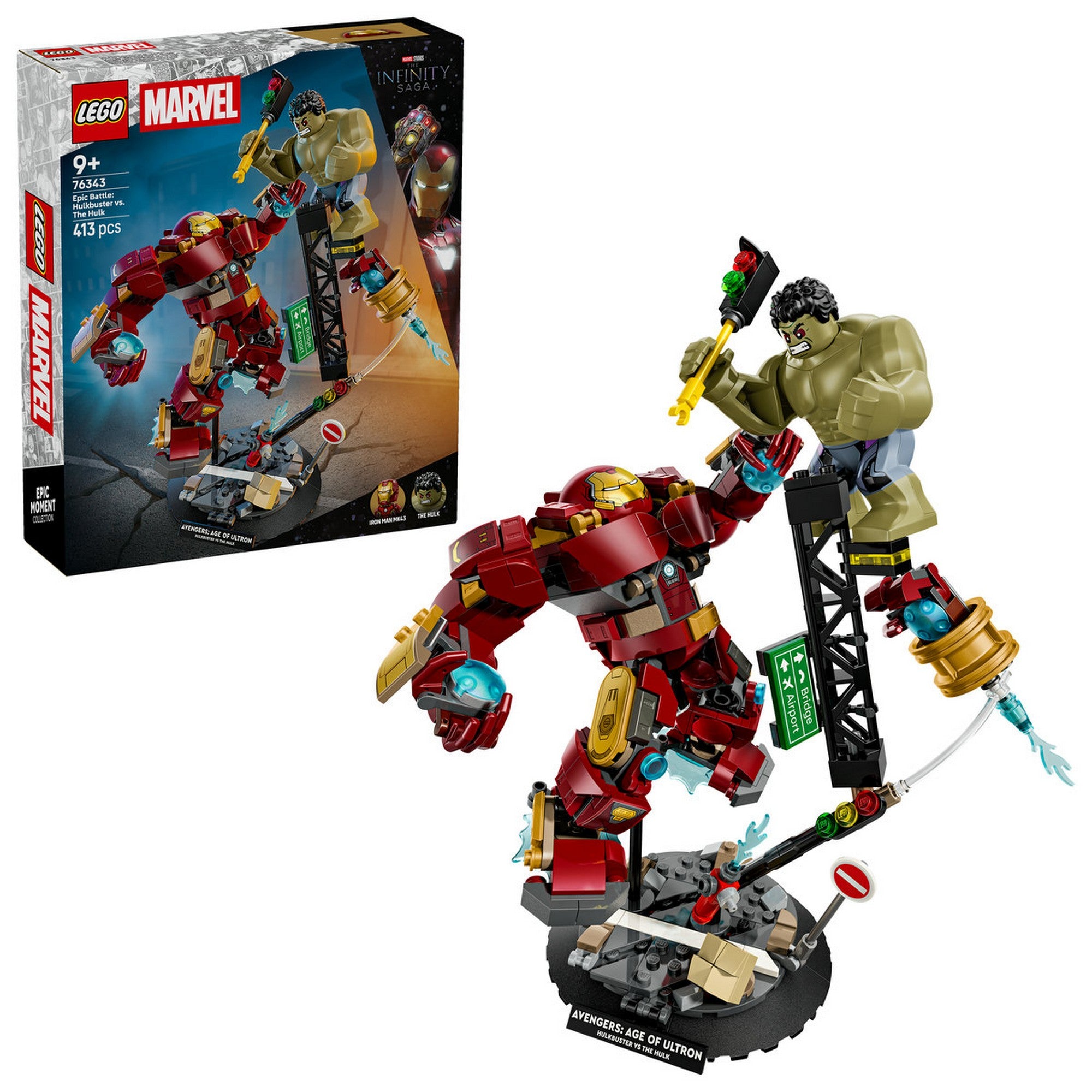 LEGO Marvel Epic Battle: Hulkbuster vs. The Hulk 76343 – a megépített Hulkbuster páncél és Hulk összecsapása talapzaton.