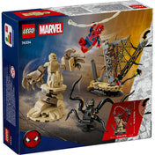 LEGO Marvel Epic Battle: Spider-Man vs. Sandman (76334) készlet dobozának hátoldala, a játékfunkciók, karakterek és a jelenet variációinak bemutatásával.