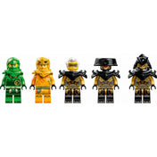A LEGO NINJAGO 71794 szett öt minifigurája: Lloyd zöld nindzsa, Arin narancssárga nindzsa, valamint három arany-fekete Imperium gonosztevő, köztük Rapton is.