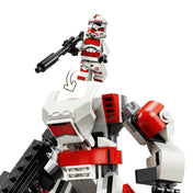 LEGO Star Wars Clone Shock Trooper Mech (75448) – Clone Shock Trooper minifigura a piros-fehér színű harci mecha tetején, akciópozícióban.