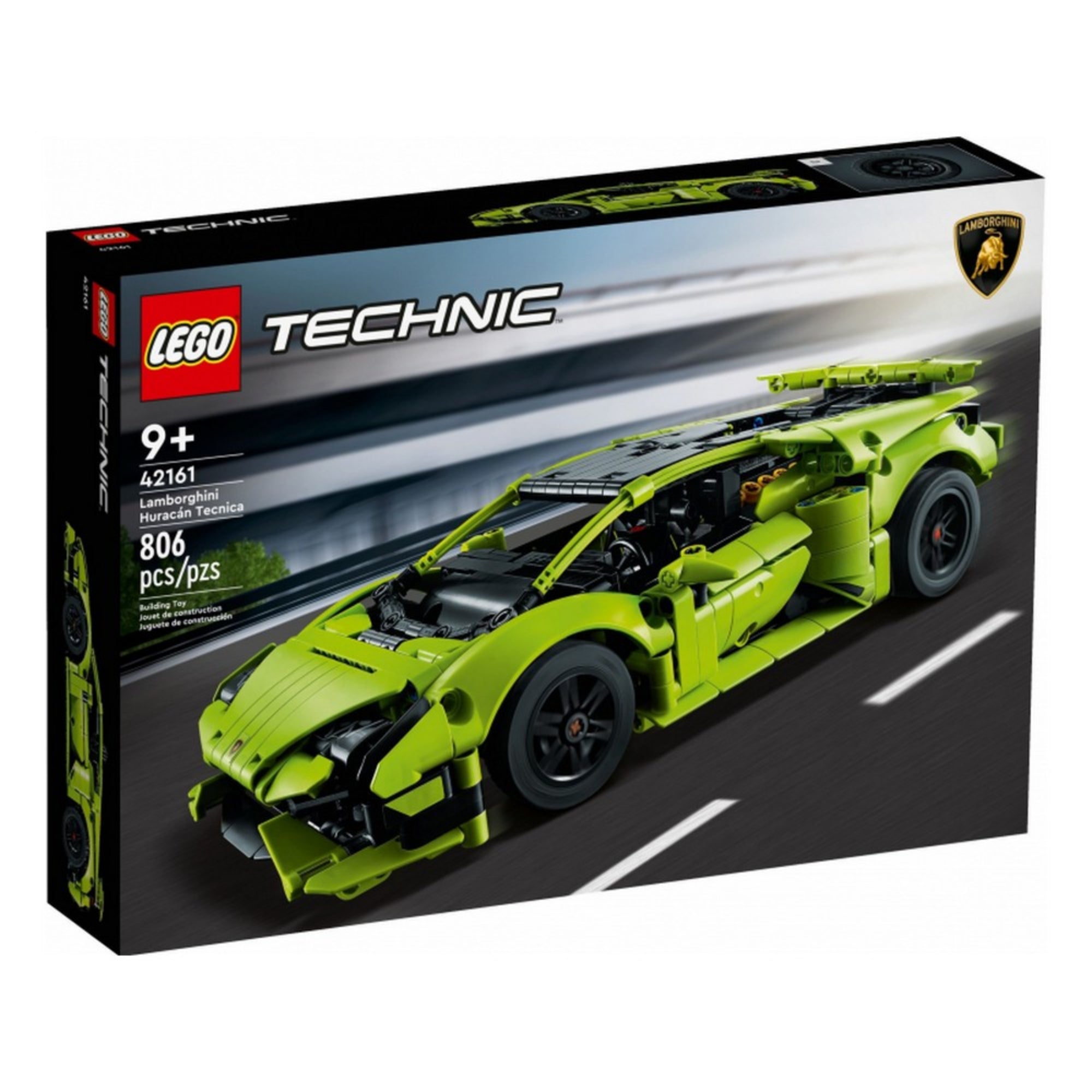 LEGO Technic Lamborghini Huracán Tecnica 42161 doboza elölnézetből, dinamikus autópályás háttérrel, a kész modell és a 806 darabos készlet kiemelésével.