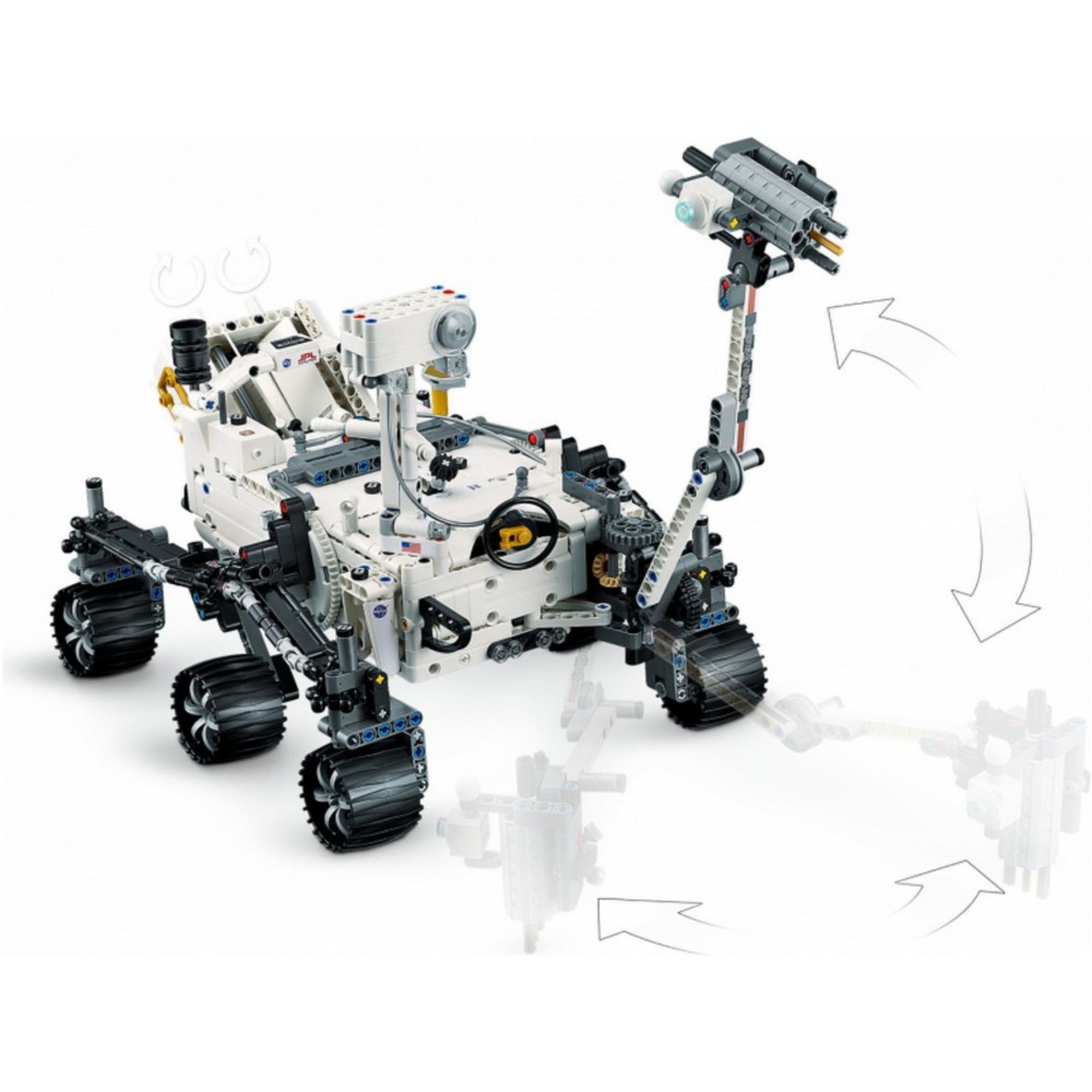 LEGO Technic NASA Mars Rover Perseverance 42158 modell mozgatható elemekkel, jól látható nyilakkal a robotkar és kamerák elfordításának lehetőségeire.