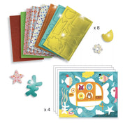 Djeco kollázskészlet tartalma: előre kivágott, öntapadós habszivacs lapok különböző mintákkal, csillámos és metál textúrákkal, valamint illusztrált alapképek