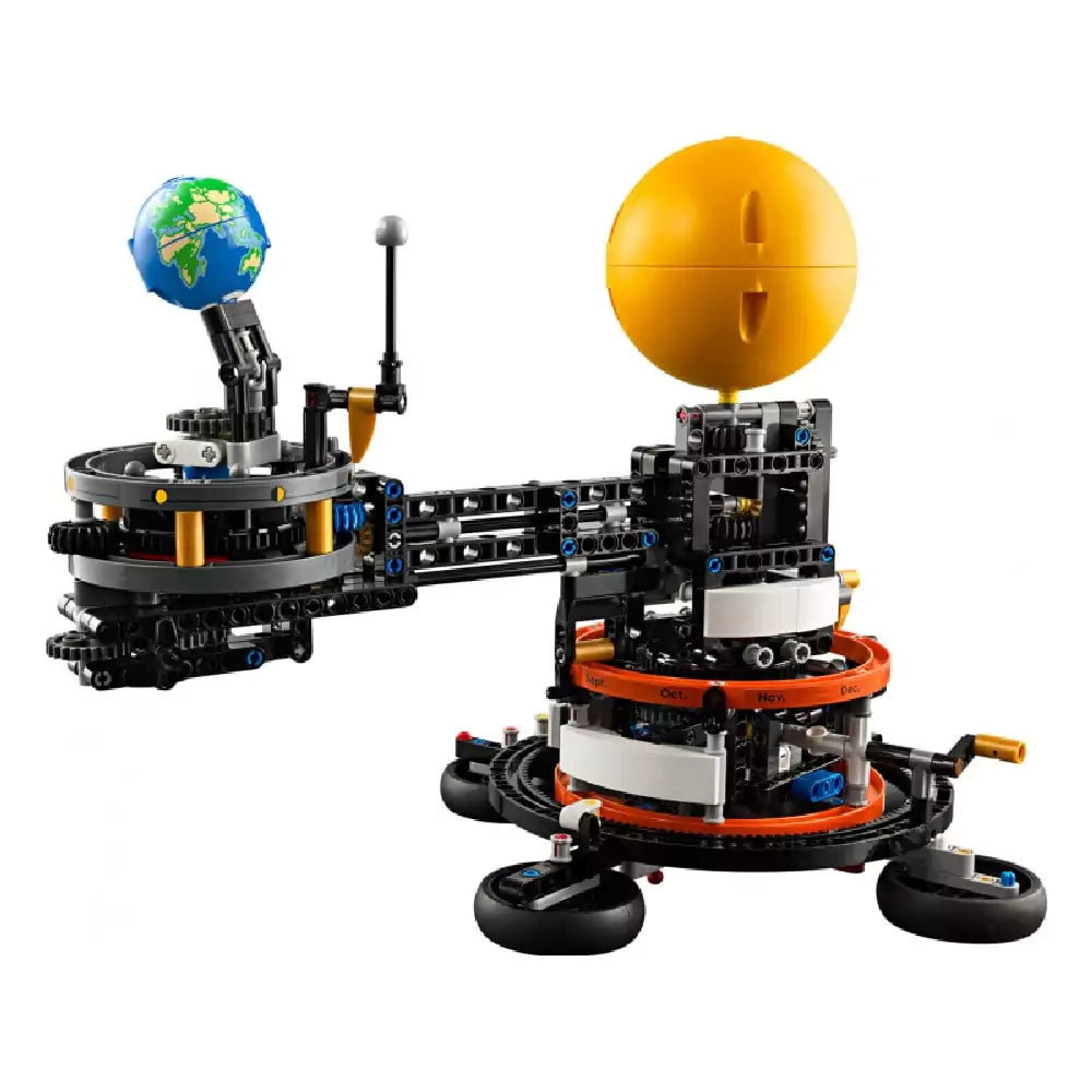 LEGO Technic Planeta Pământ și Luna pe orbită Construit