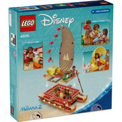 LEGO Disney Vaiana kalandokkal teli kenuja (43270) – Részletes hátlap az építési lehetőségekről és játékfunkciókról.