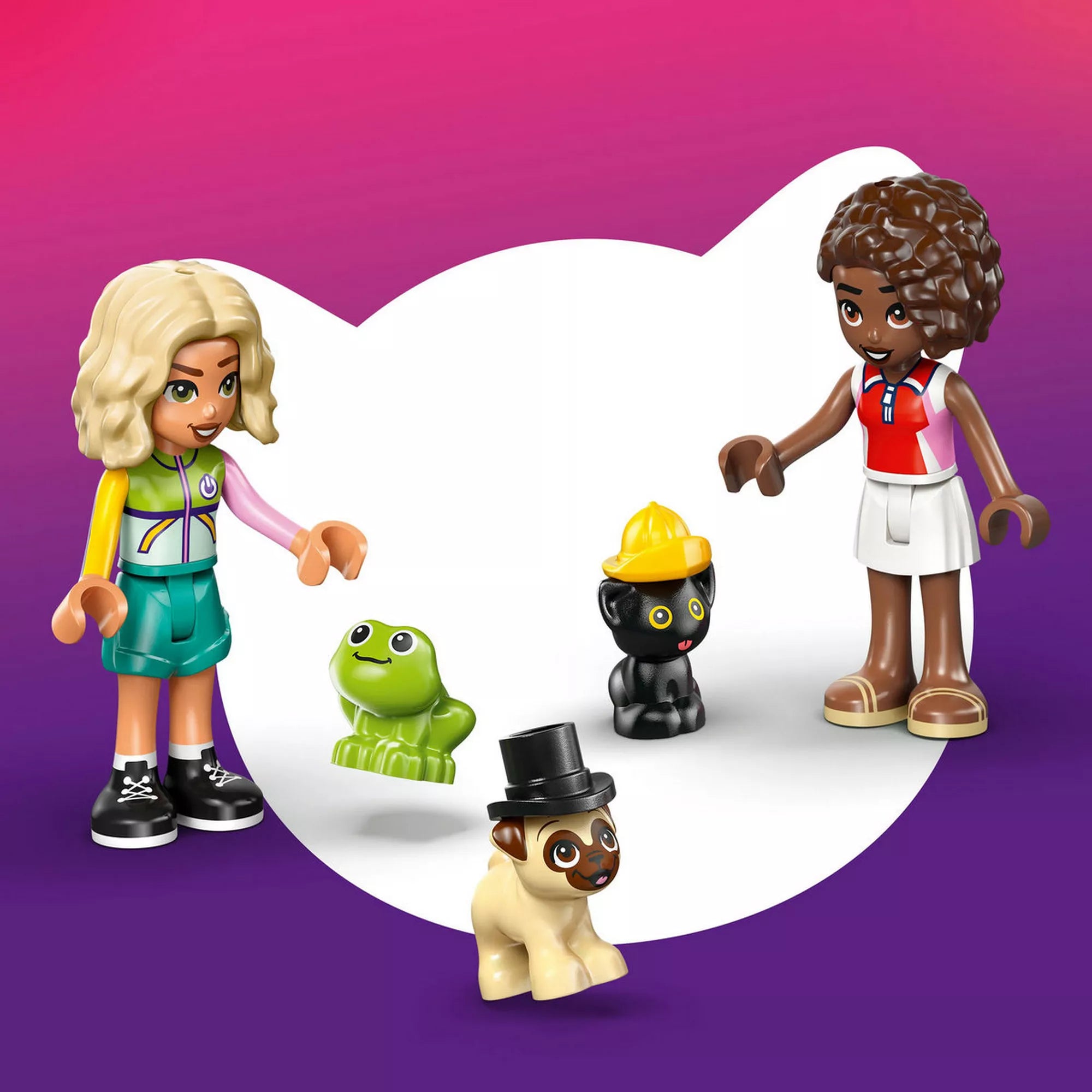 LEGO Friends Nova és Aliya figurák a kisállatokkal: mopsz kutya, fekete cica és béka, kalapos kiegészítőkkel