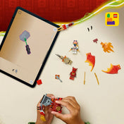 A LEGO Builder alkalmazás használata a Kai’s Dragon Mech Battle Pack építése közben, alkatrészekkel és digitális útmutatóval.