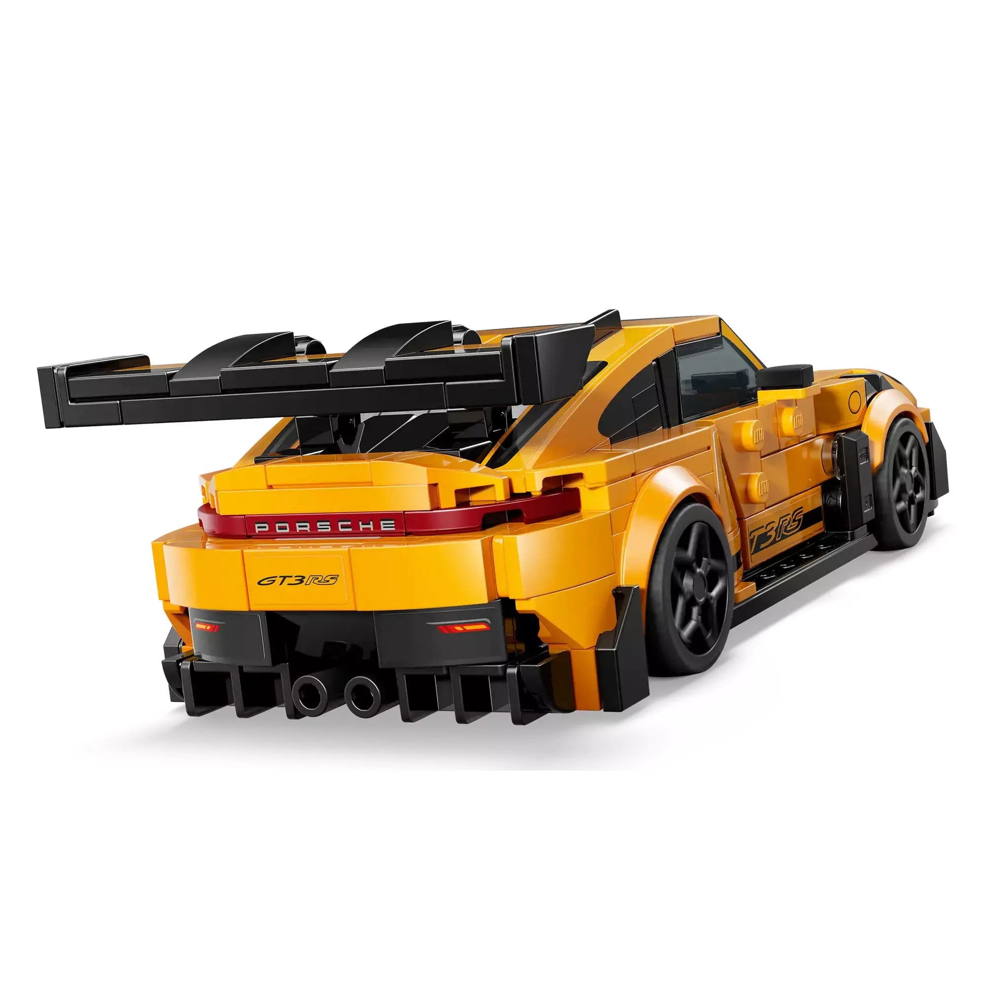  A LEGO Porsche 911 GT3 RS (77239) hátulnézetben, részletes kipufogóval és hátsó szárnnyal.