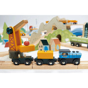 Tender Leaf Toys - Set mare de tren din lemn, 58 piese TL8703