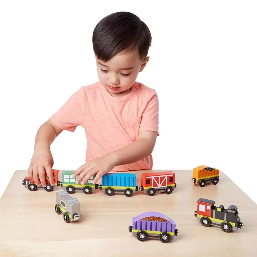 Tren din lemn, Melissa & Doug