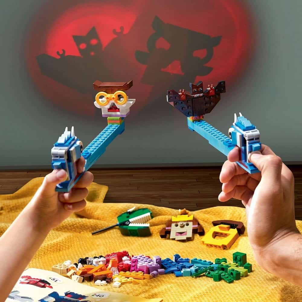 LEGO Classic -  Teatrul de umbre 11009, 441 piese