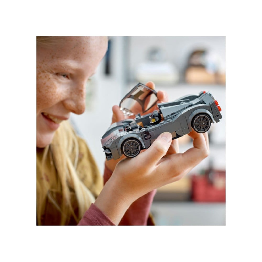 LEGO Speed Champions -  Pagani Utopia 76915, 249 piese
