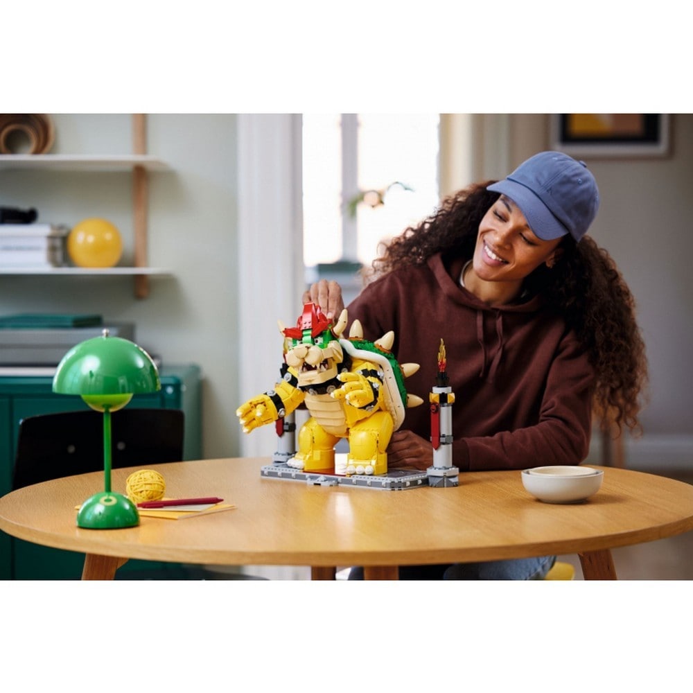 LEGO Super Mario -  Bowser cel Maret 71411, 2807 piese