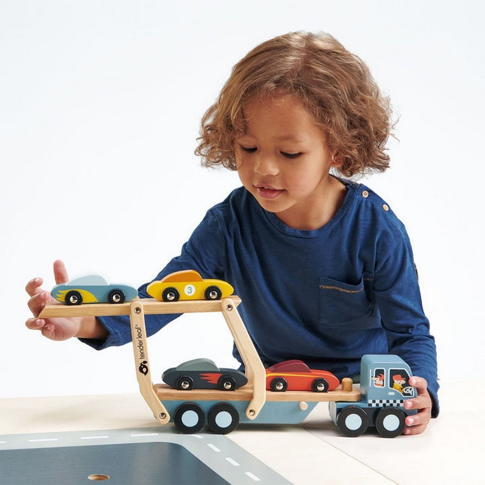 Platforma Auto Sport, cu 5 piese, din lemn premium - Car Transporter - Tender Leaf Toys