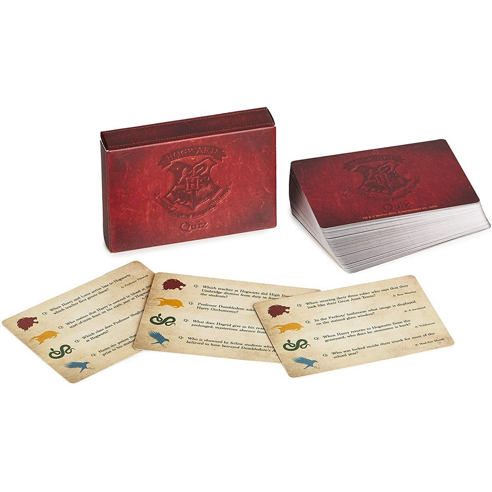 Harry Potter - Hogwarts Trivia Quiz joc de societate în limba engleză