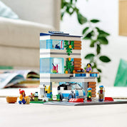 LEGO City Casa familiei 60291, 388 piese