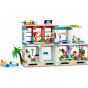 LEGO Friends -  Casa de pe Plaja 41709, 686 piese
