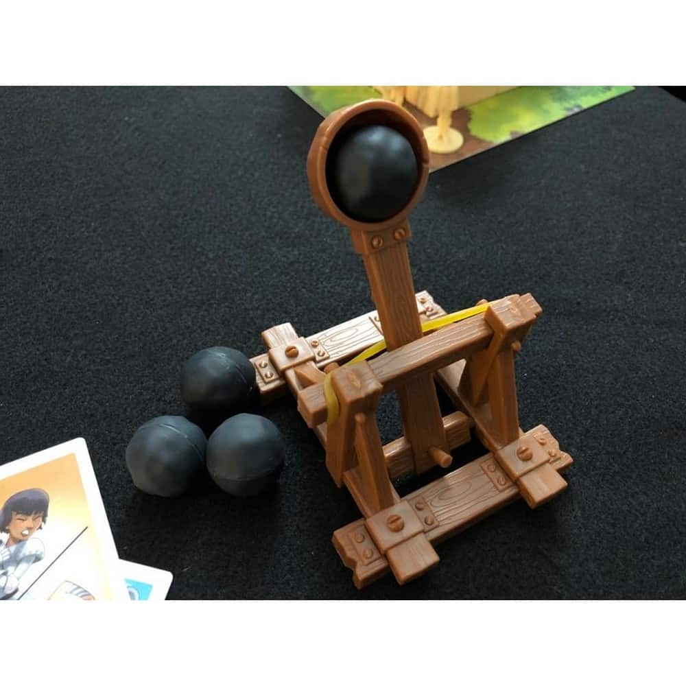 Catapult Feud joc de societate în limba engleză
