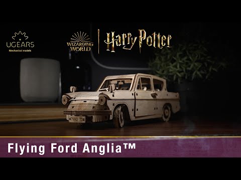 UGEARS - Mașina zburătoare Ford Anglia, model mecanic