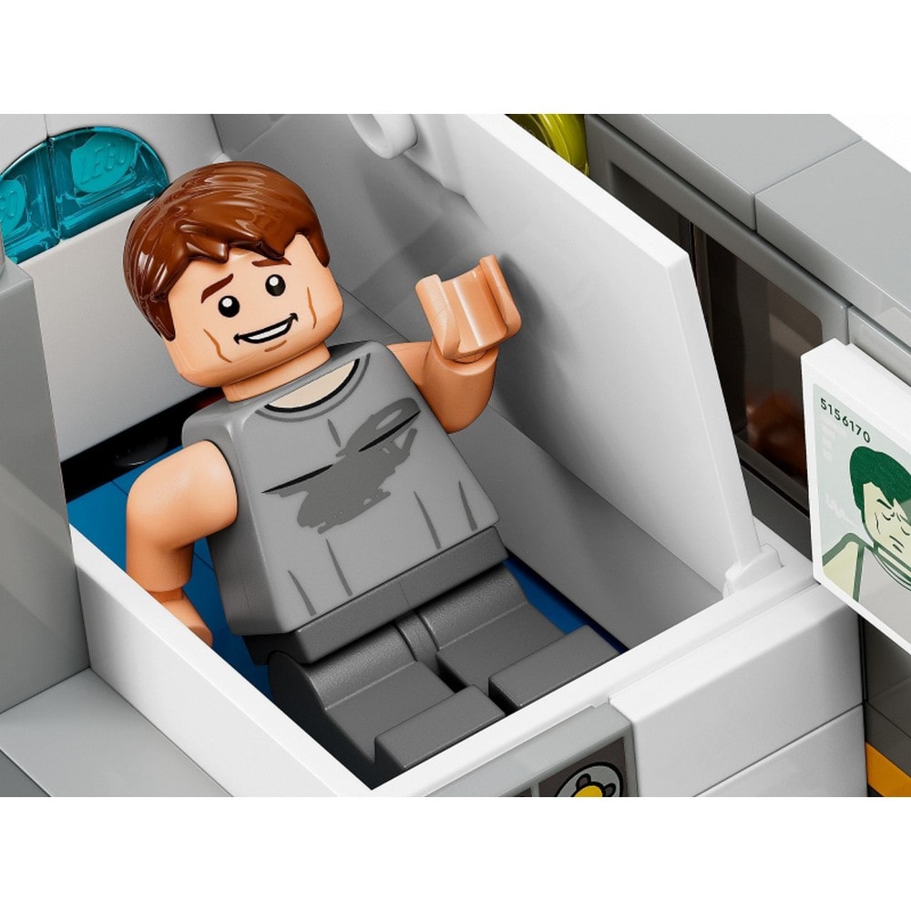 LEGO Disney -  Muntii plutitori: Zona 26 si RDA Samson 75573, 887 piese