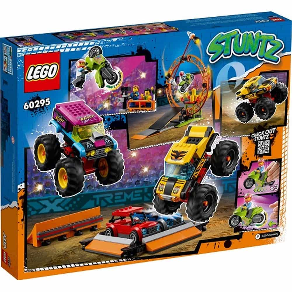 LEGO City -  Arena de cascadorii 60295, 668 piese